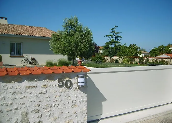 Le Phare Pensión Fouras